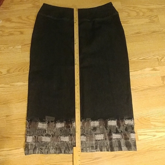 🐢Crossing Pointe - black denim skirt - Picture 5 of 8